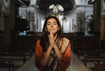 Como Afastar Energias Negativas no Espiritismo? 3 Maneiras Eficazes!