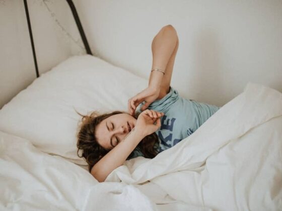 Por que Não Devemos Assobiar de Noite? Significado Espiritual