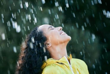 Significado Espiritual de Tomar Banho de Chuva