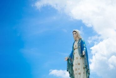 6 Orações de Nossa Senhora do Desterro Para Afastar Alguém